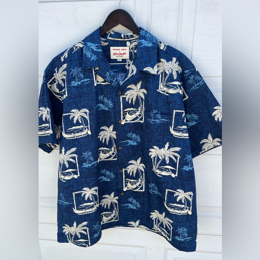 Men's Tradejoe's X Hillo Hatti blue button down shirt 2XL Hawaii